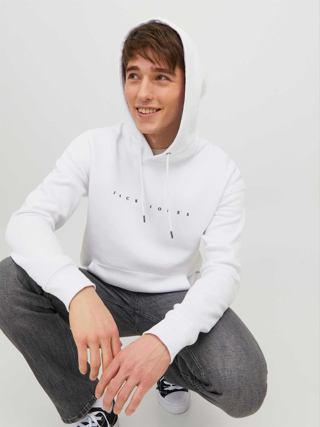 JACK & JONES Суитшърт JJESTAR JJ SWEAT HOOD NOOS