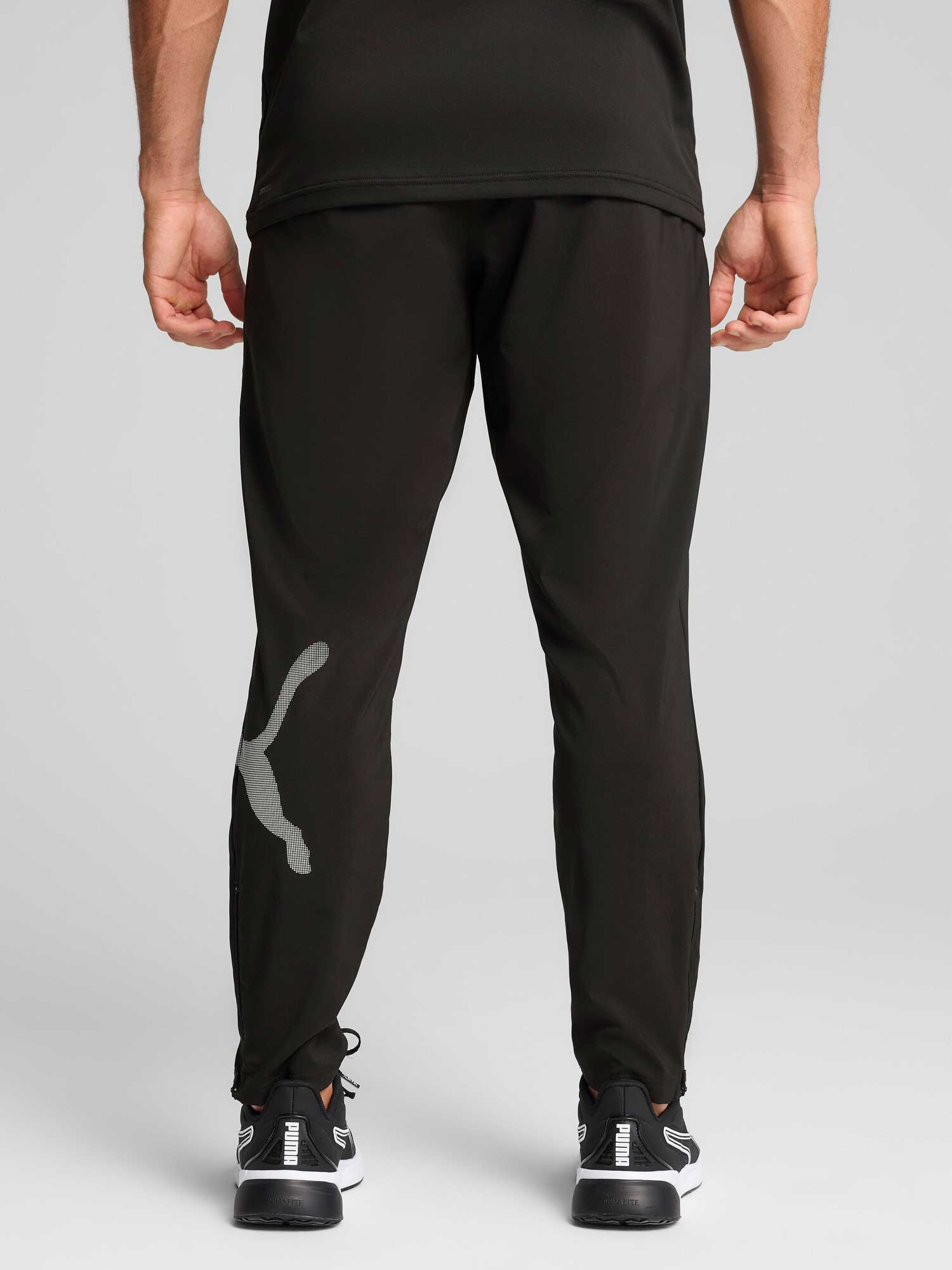 PUMA Спортно долнище TAD BIG LOGO Woven Pant