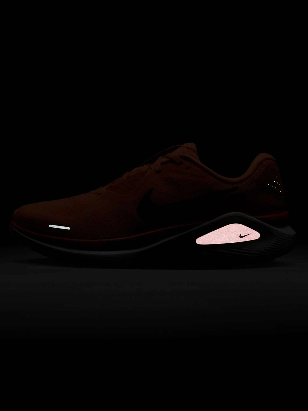 NIKE Обувки STRUCTURE 26