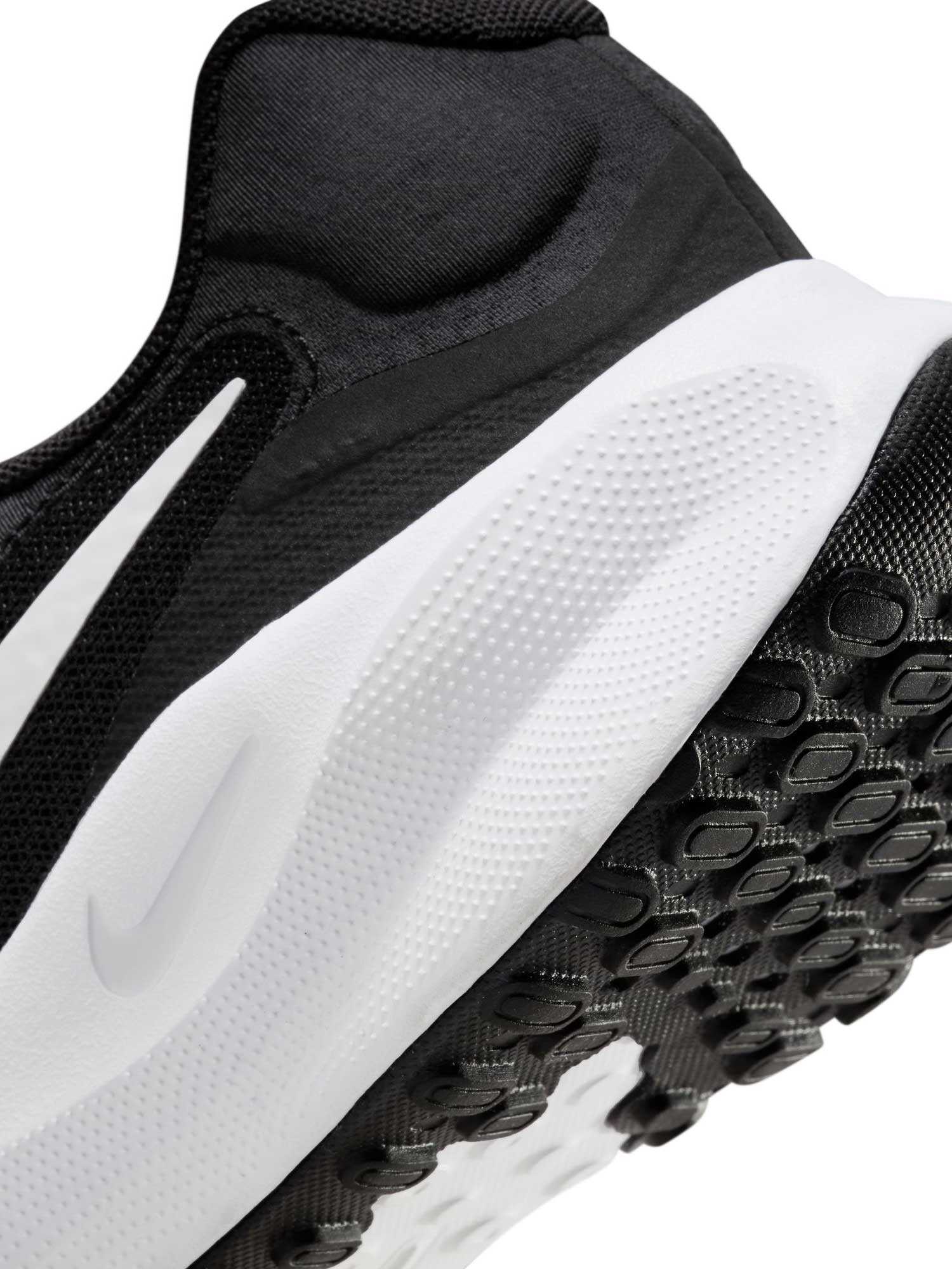 NIKE Обувки REVOLUTION 7