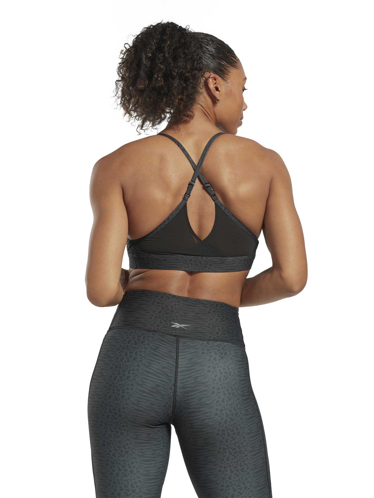 REEBOK Спортен сутиен Lux Strappy Sports Modern Safari
