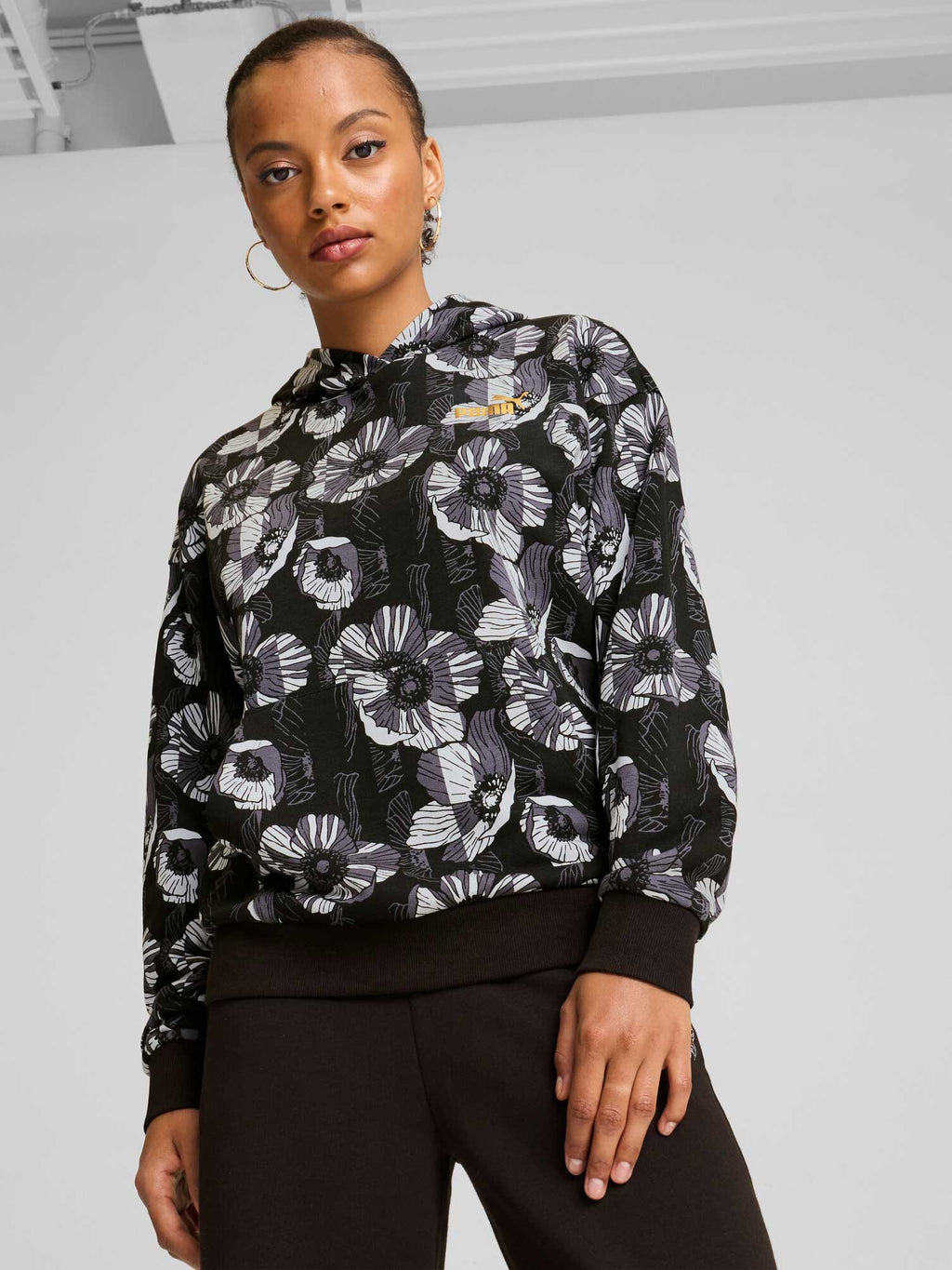 PUMA Суитшърт ESS+ Class Act AOP Hoodie TR