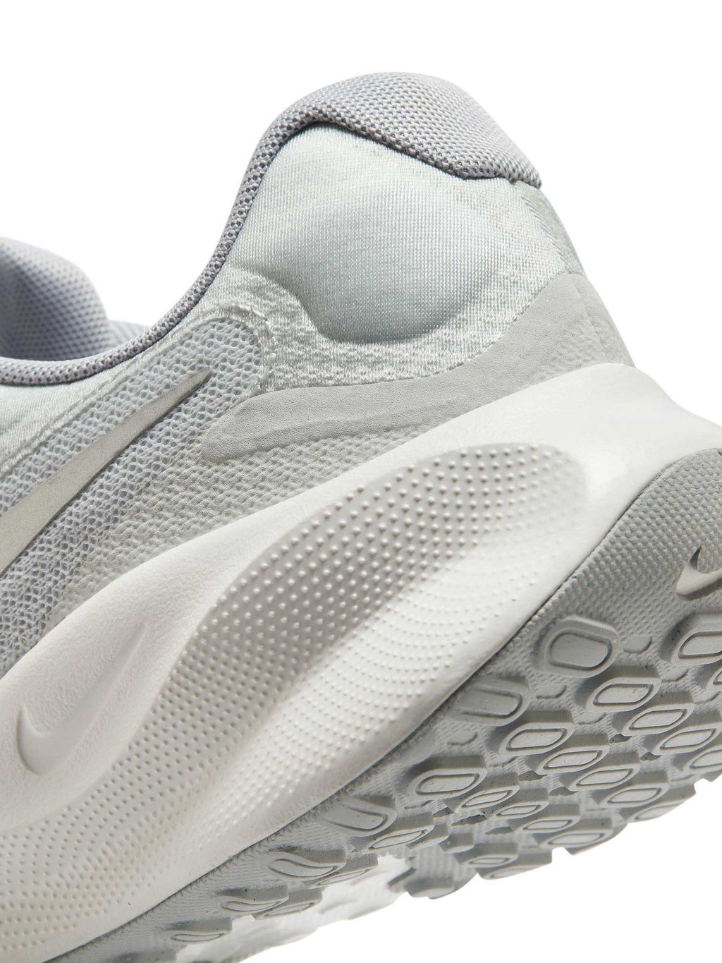 NIKE Обувки W REVOLUTION 7