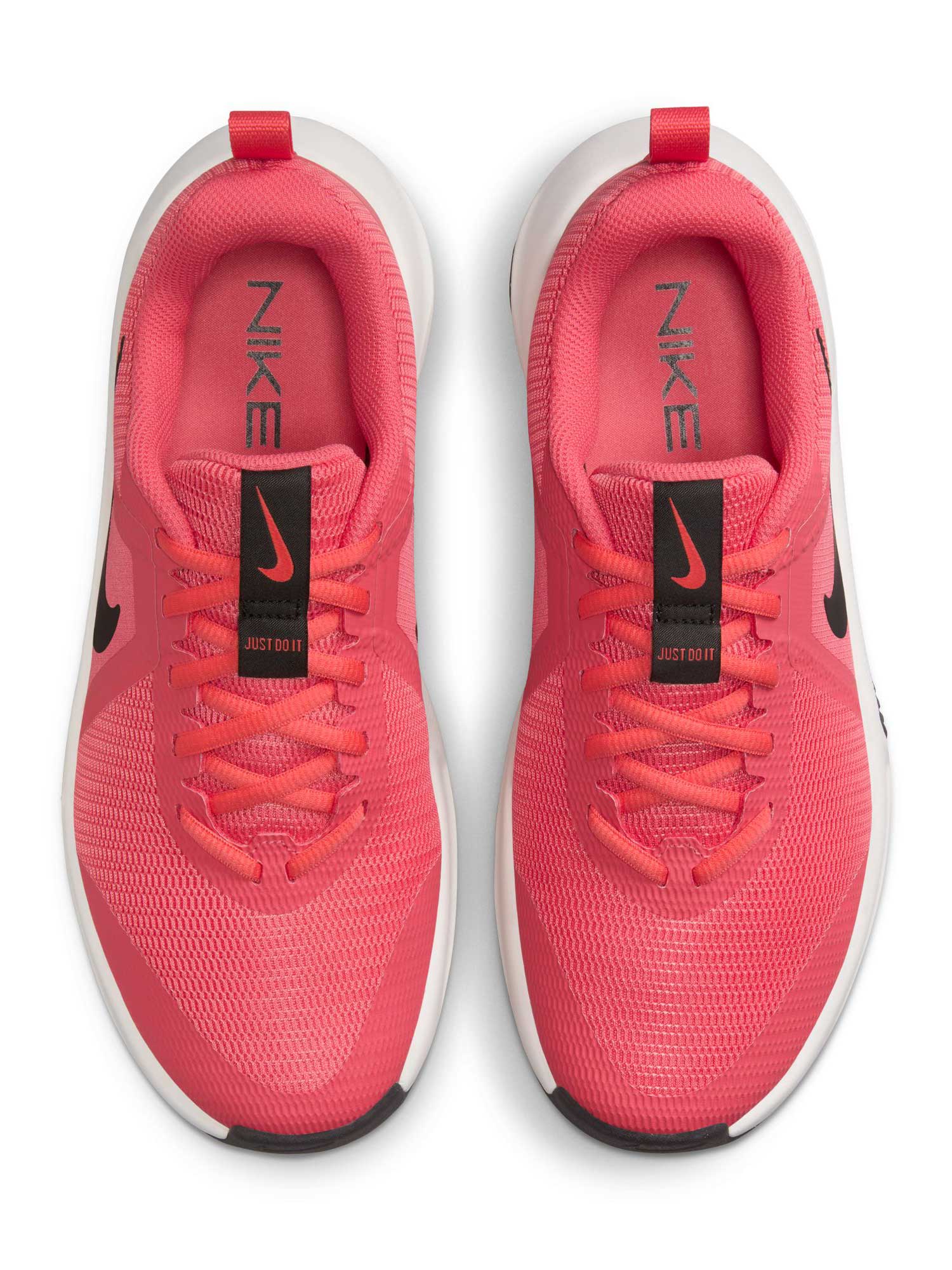 NIKE Обувки W MC TRAINER 3