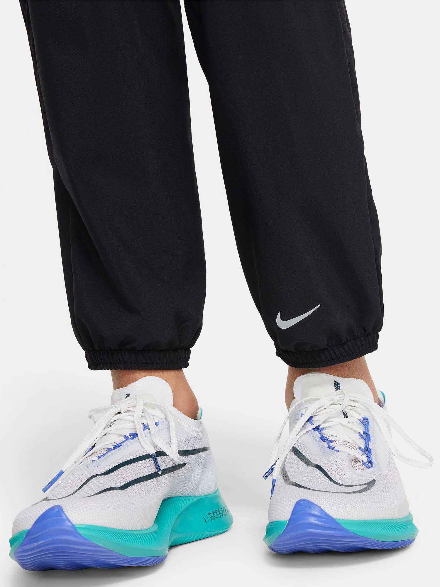NIKE Спортно долнище B NK DF MULTI PANT ESSNTL
