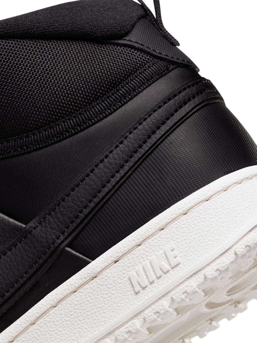 NIKE Обувки COURT VISION MID WNTR