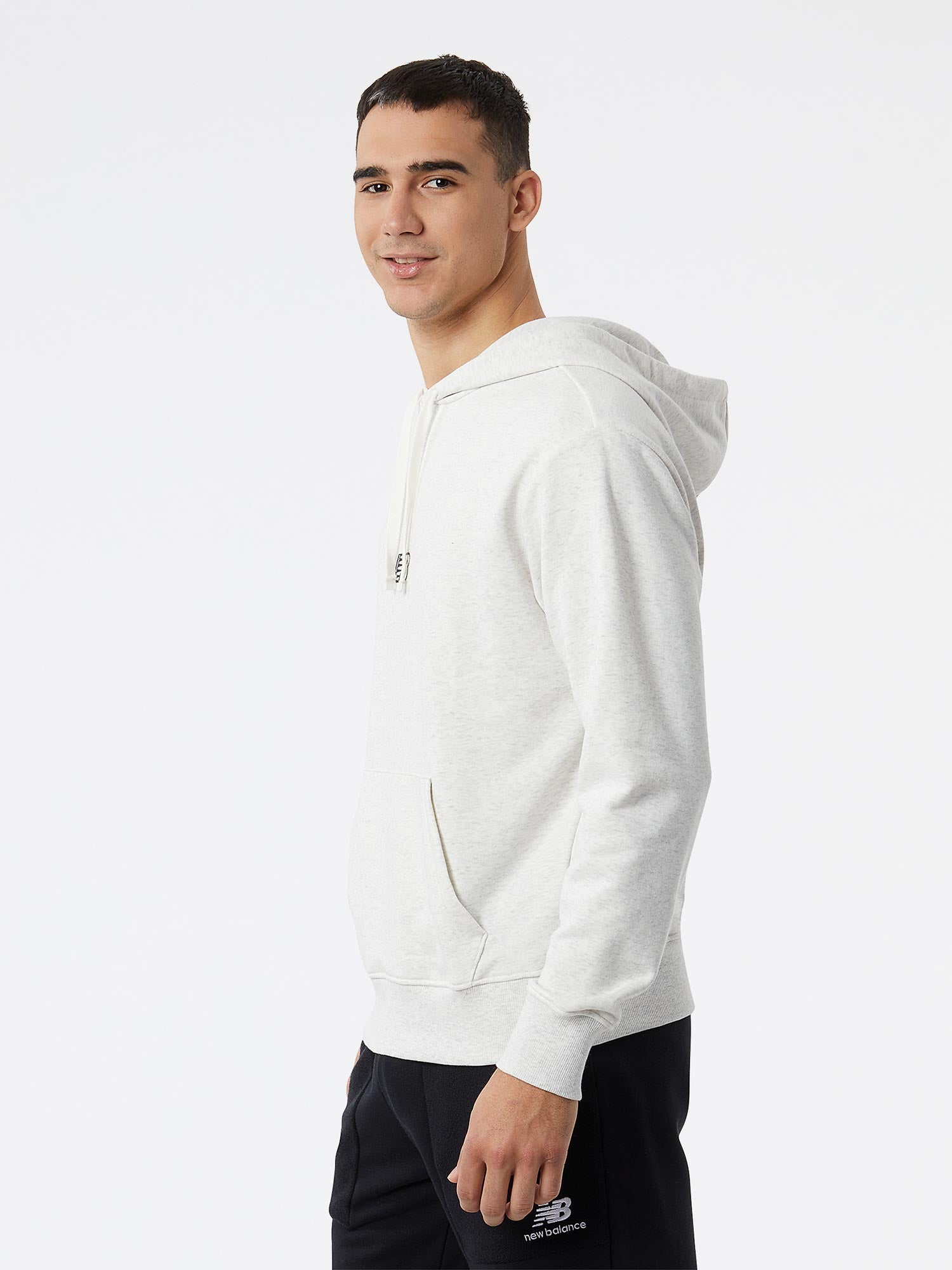 NEW BALANCE Суитшърт ESSENTIALS FLEECE