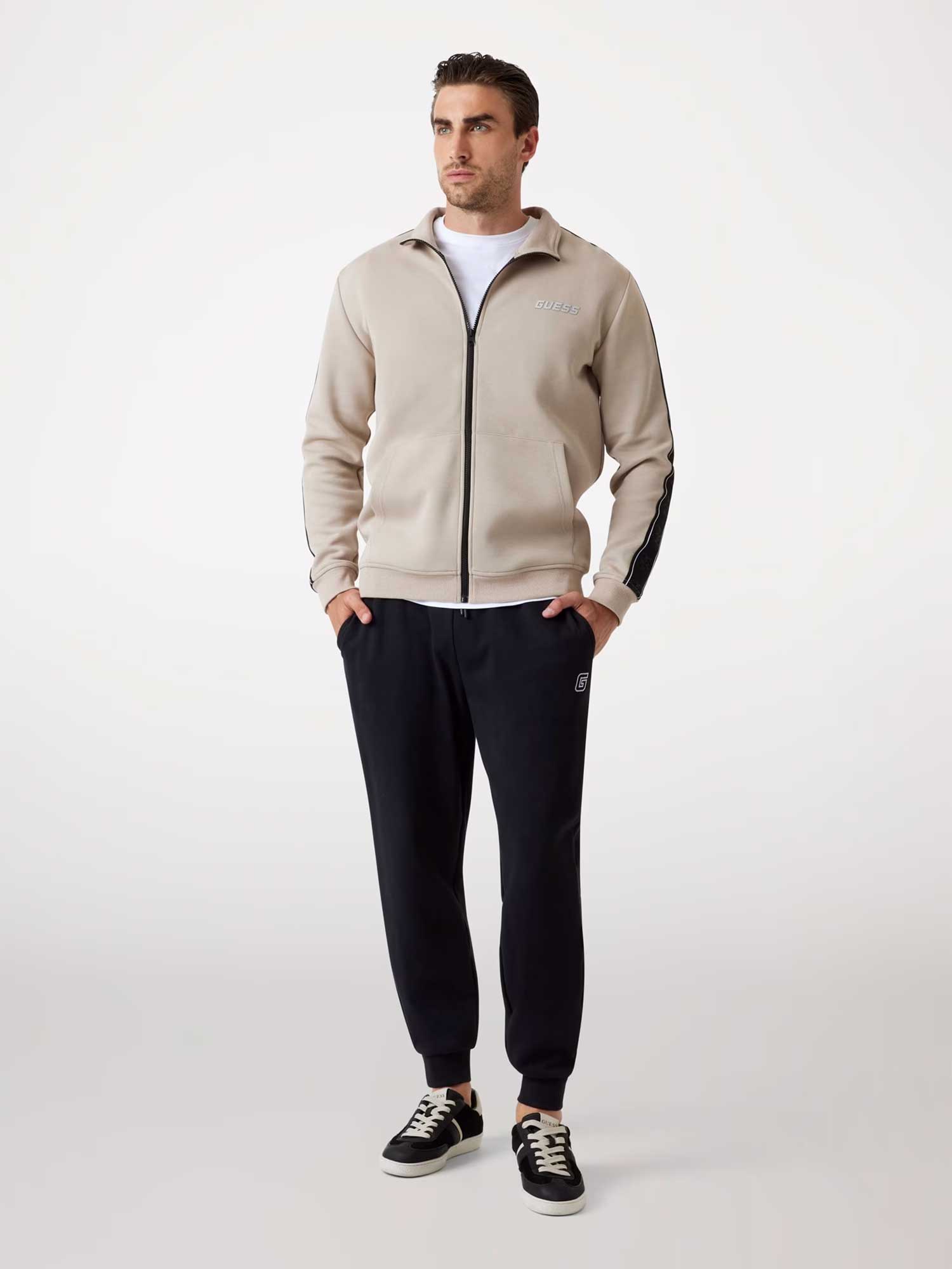GUESS Спортно горнище MICKEY FULL ZIP SWEA
