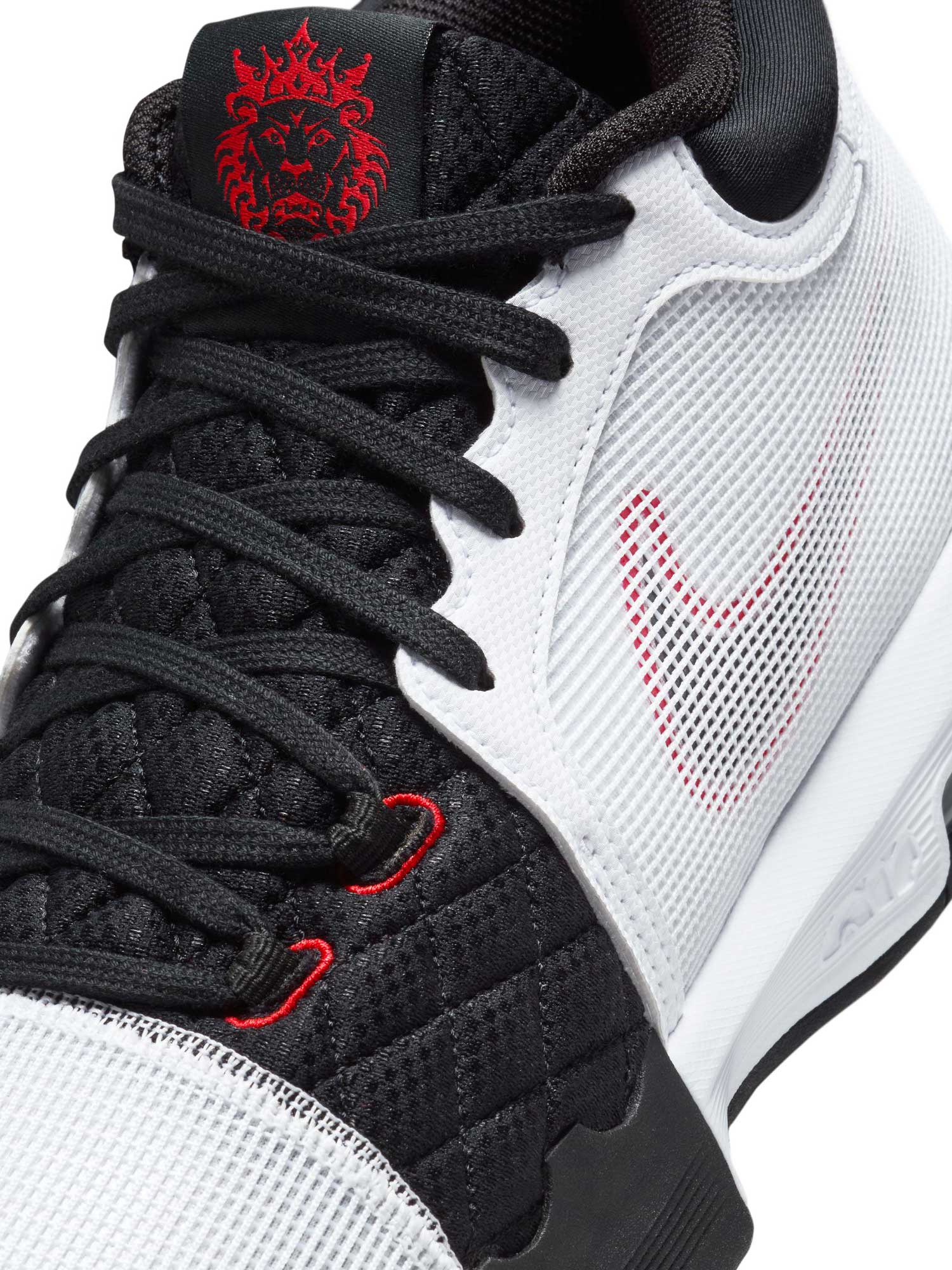 NIKE Обувки LEBRON WITNESS VIII