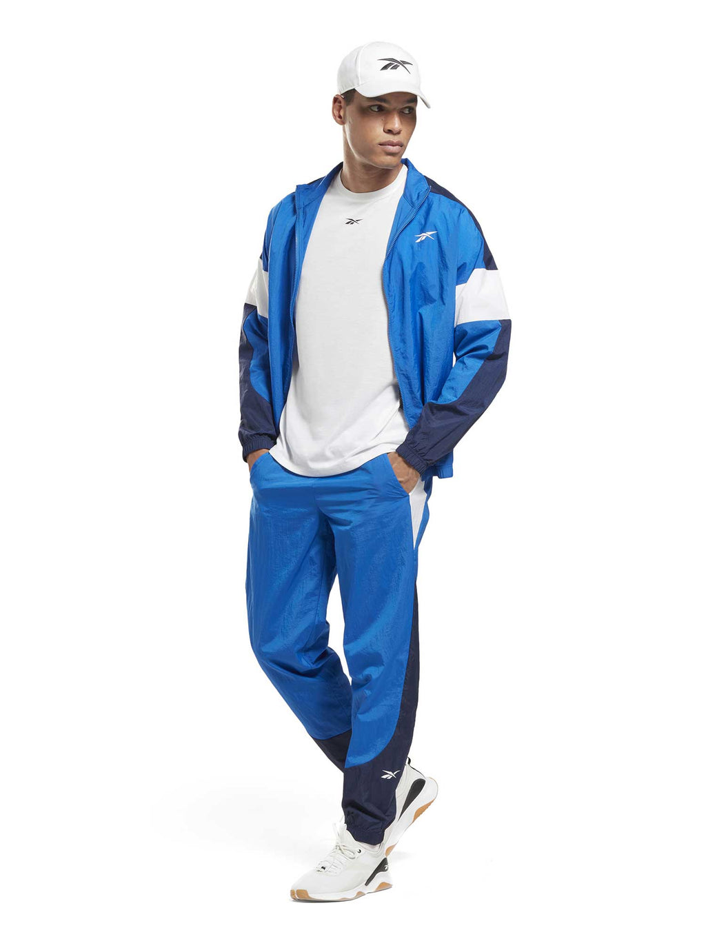 REEBOK Спортно горнище Training Woven Performance Jacket