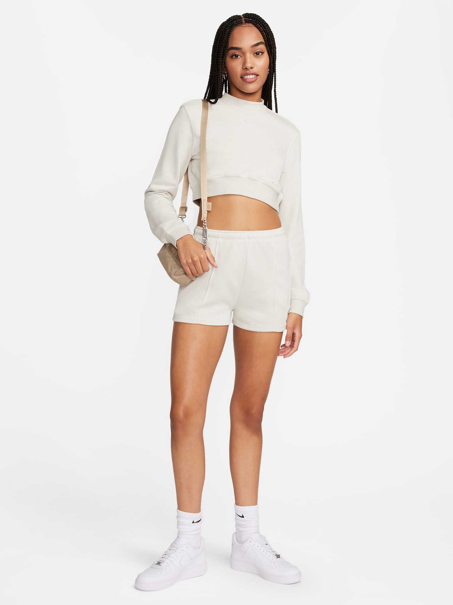 NIKE Къси панталони W NSW NK CHLL FT HR 2IN SHORT