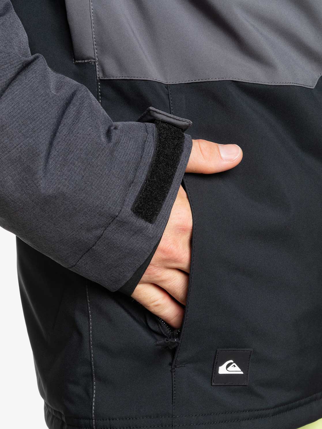 QUIKSILVER Сноуборд яке DAWSON