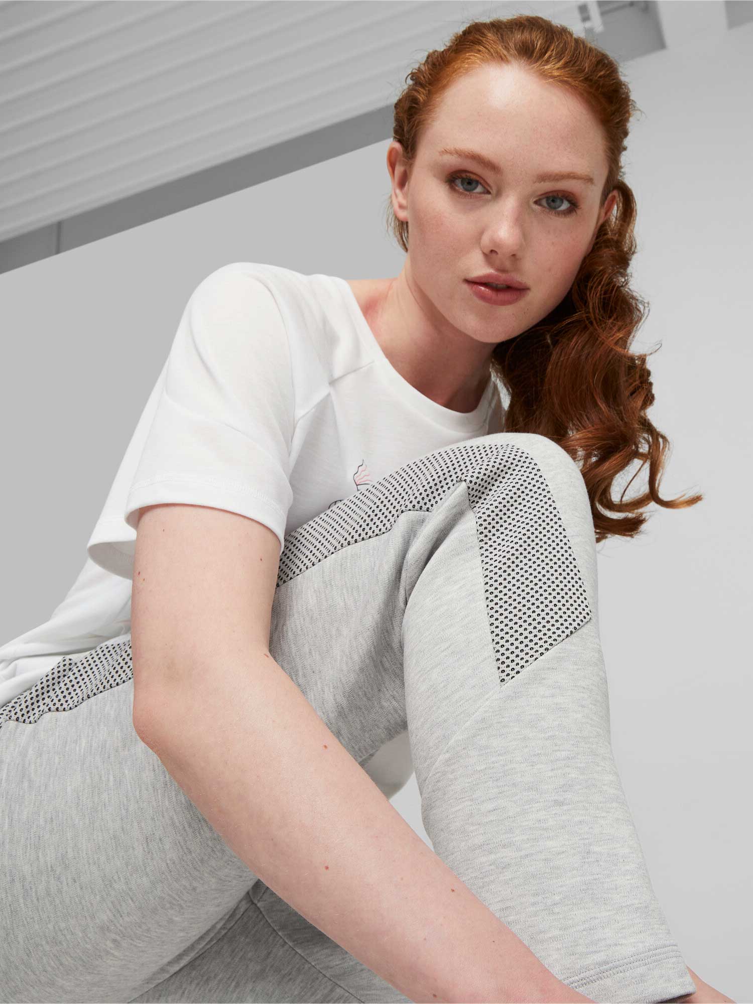 PUMA Спортно долнище EVOSTRIPE High-Waist Pants