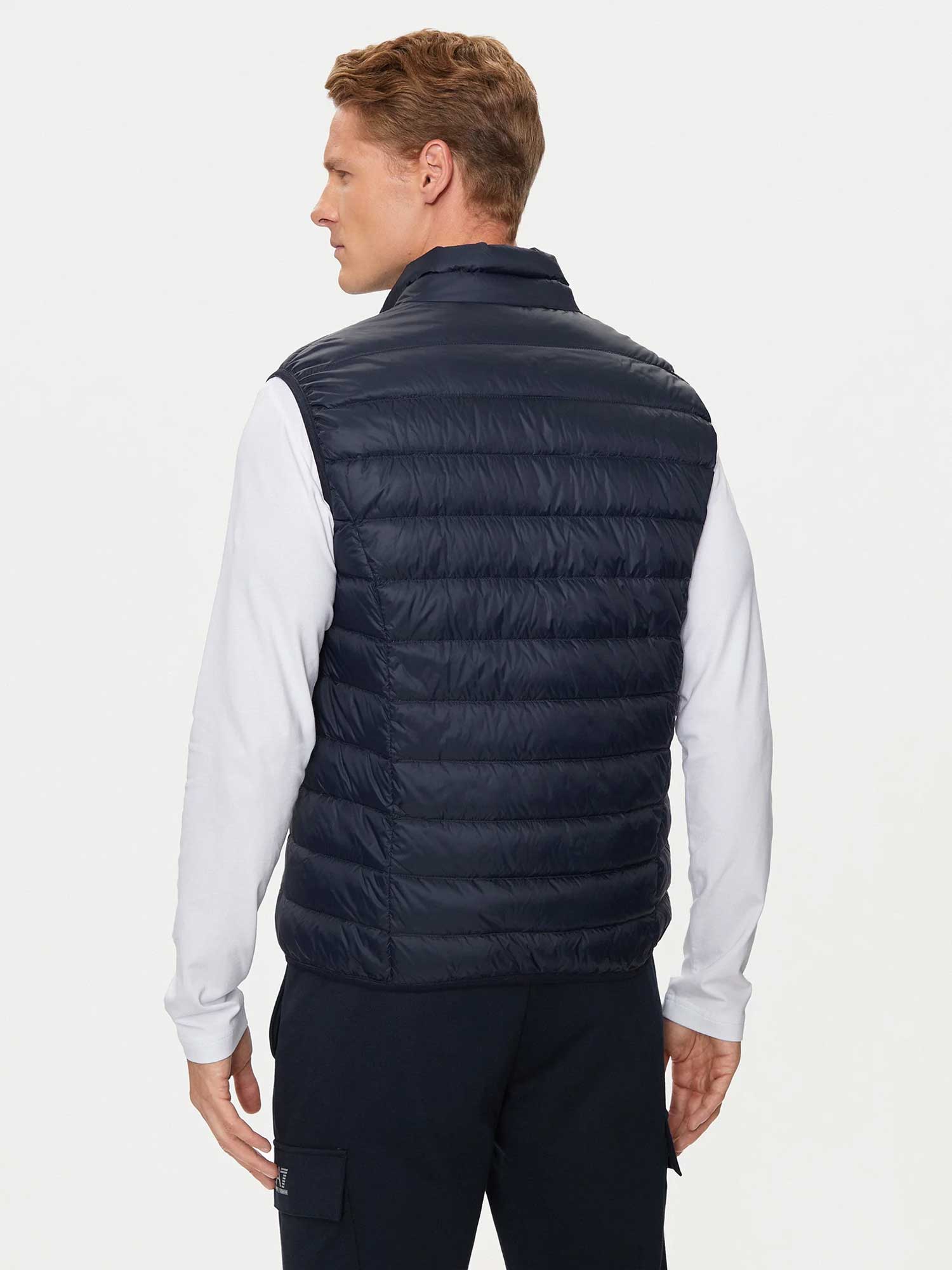 EA7 Emporio Armani Елек TRAIN CORE ID M DOWN LIGHT VEST CC