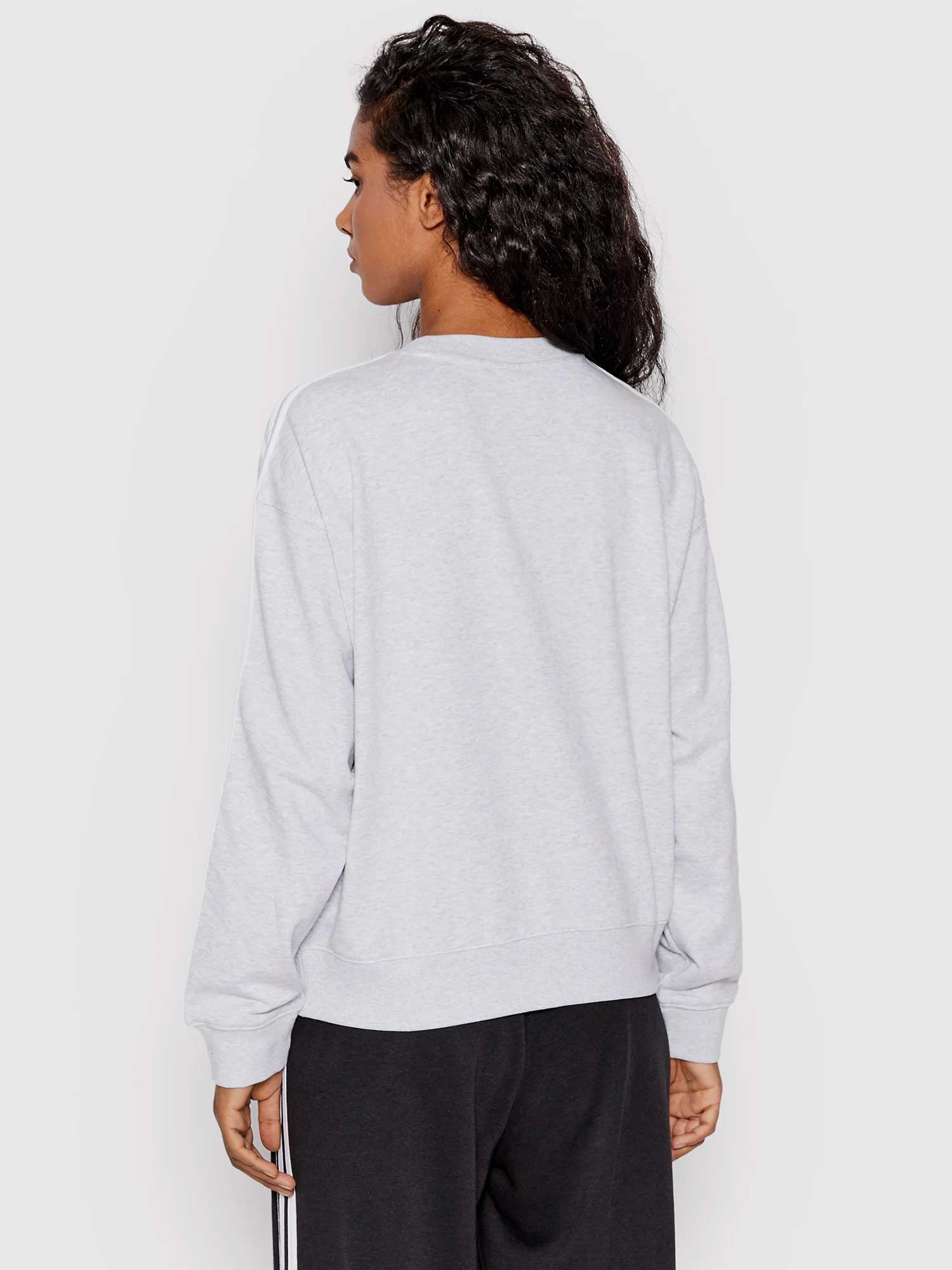 ADIDAS Блуза Sweatshirt with Crest Graphic