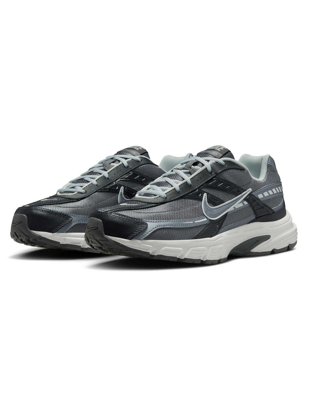 NIKE Обувки INITIATOR
