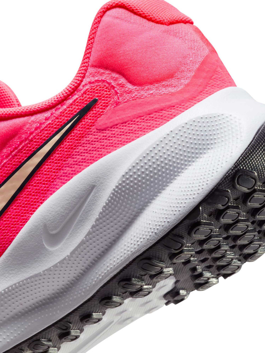 NIKE Обувки W REVOLUTION 7