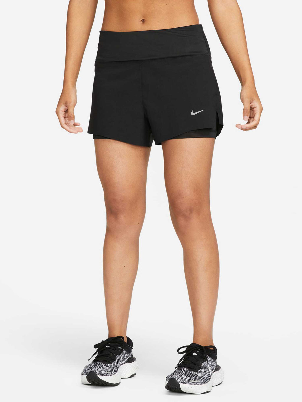 NIKE Къси панталони W NK SWIFT DF MR 3IN 2N1