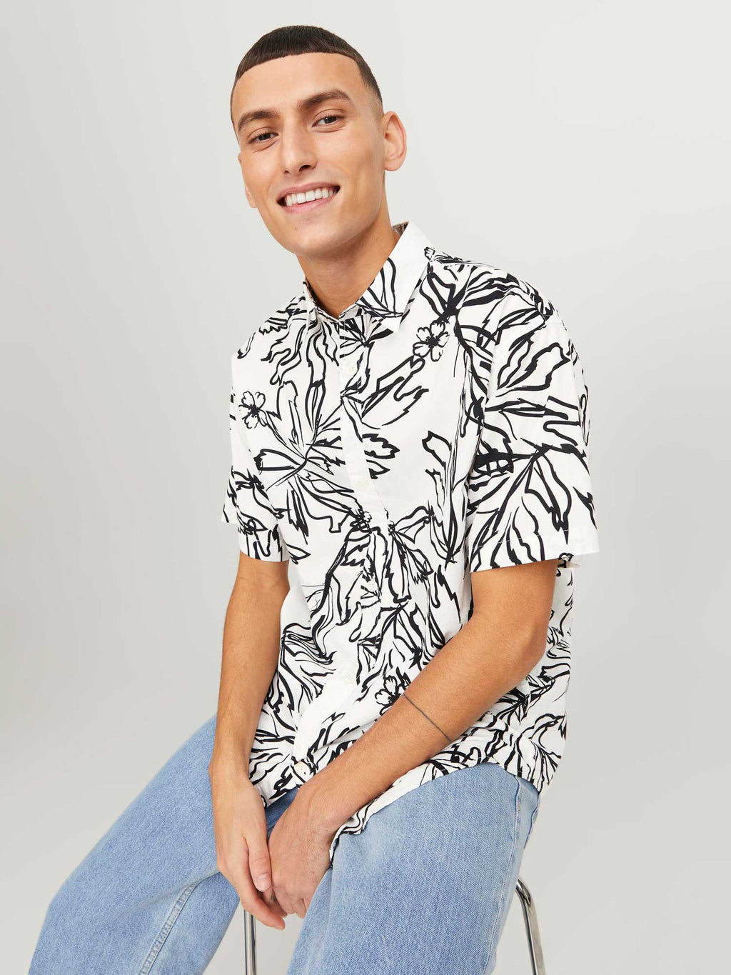 JACK & JONES Риза JORLAFAYETTE AOP SHIRT SS