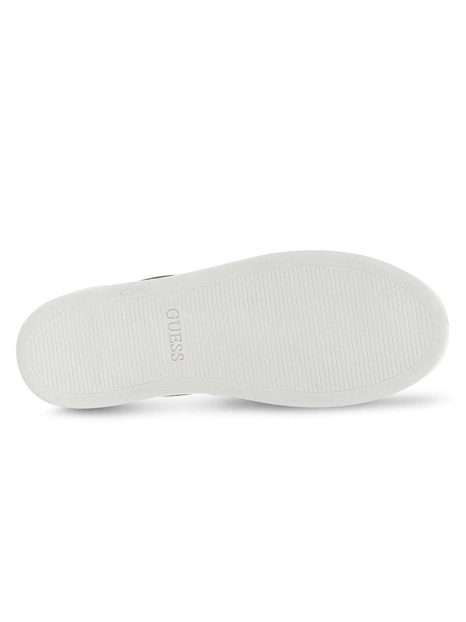 GUESS Обувки UDINE I