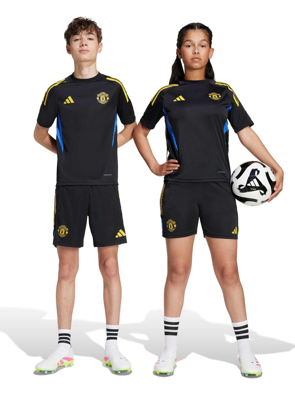 ADIDAS PERFORMANCE Къси панталони Manchester United Tiro 25