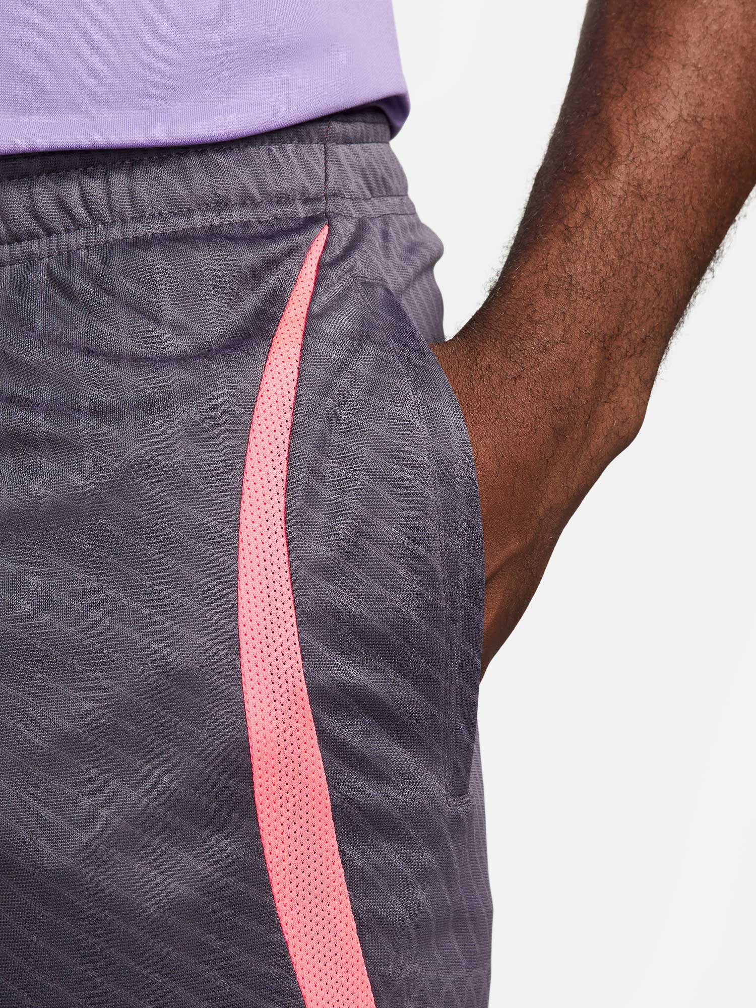 NIKE Къси панталони LFC M NK DF STRK SHORT KZ 3R