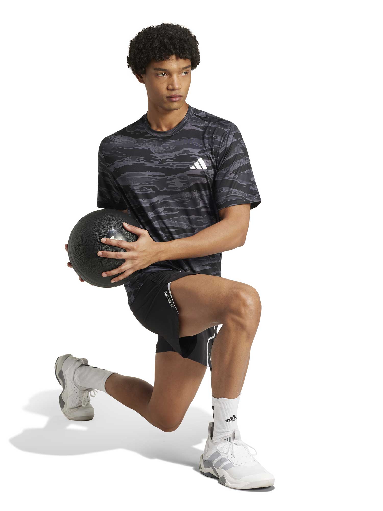 ADIDAS PERFORMANCE Тениска Train Essentials Camo AOP T-Shirt