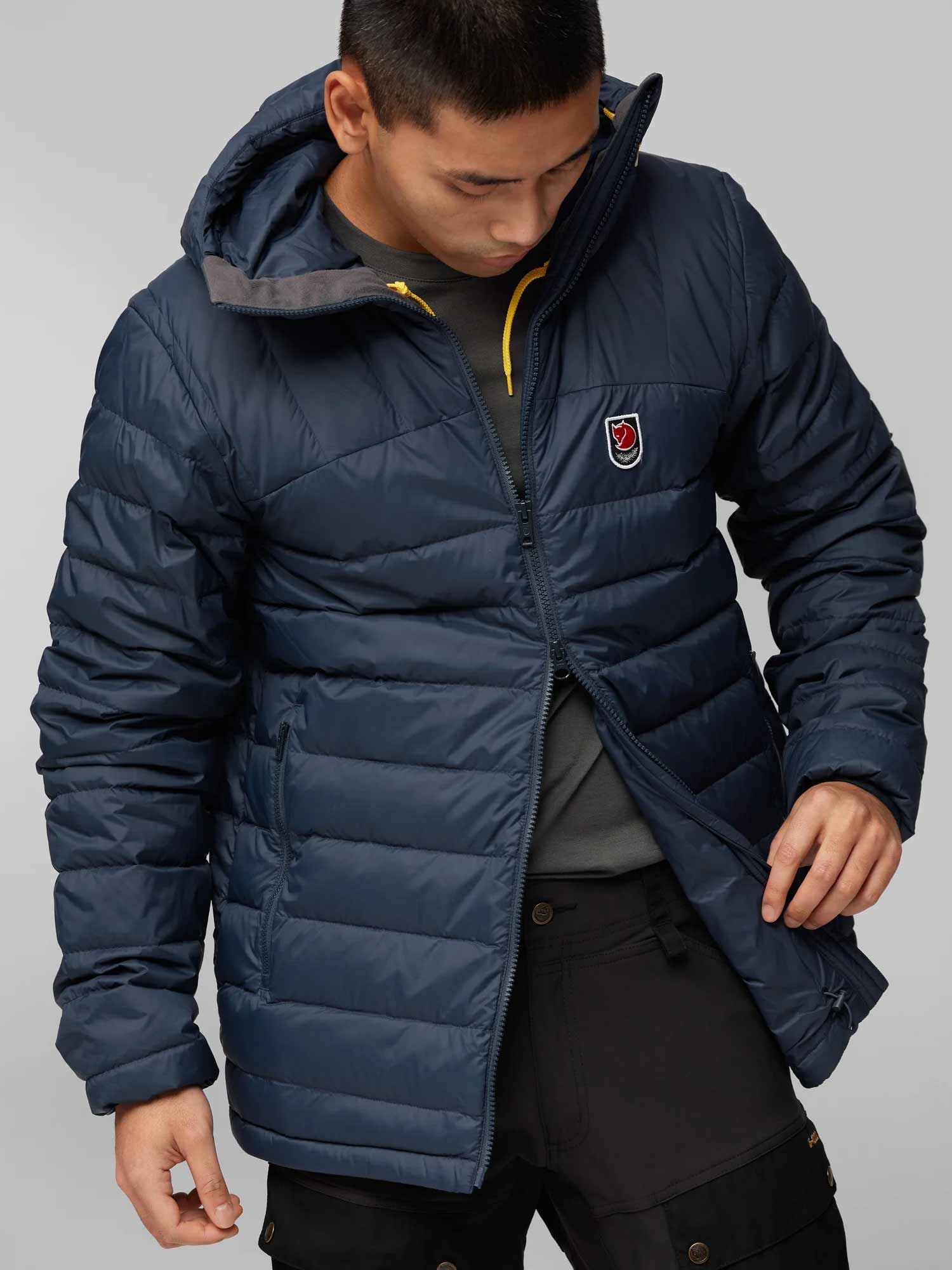 FJALLRAVEN Яке Expedition Pack Down M