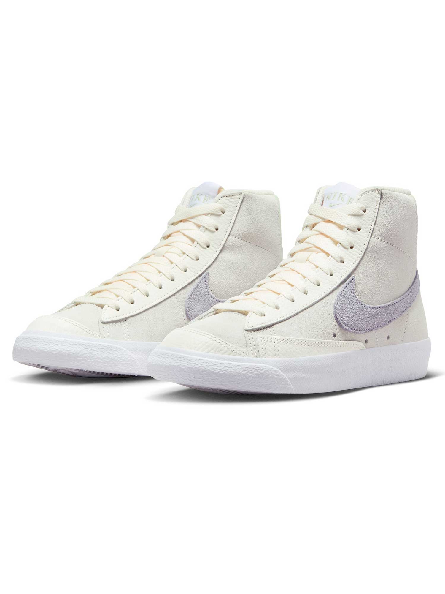 NIKE Обувки WMNS BLAZER MID 77