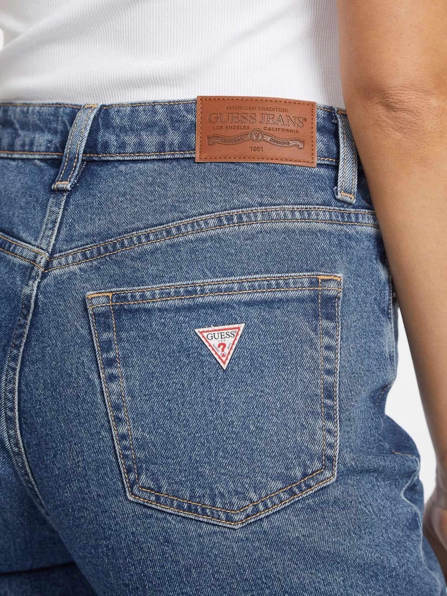 GUESS JEANS Дънки GJ G06 MOM