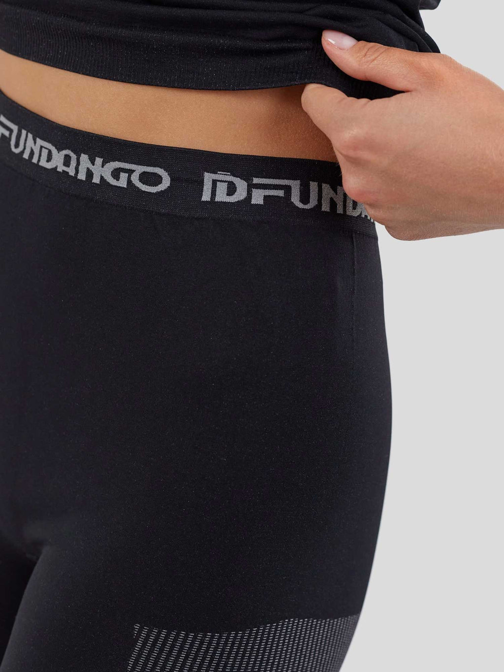 FUNDANGO Термобельо Seamless