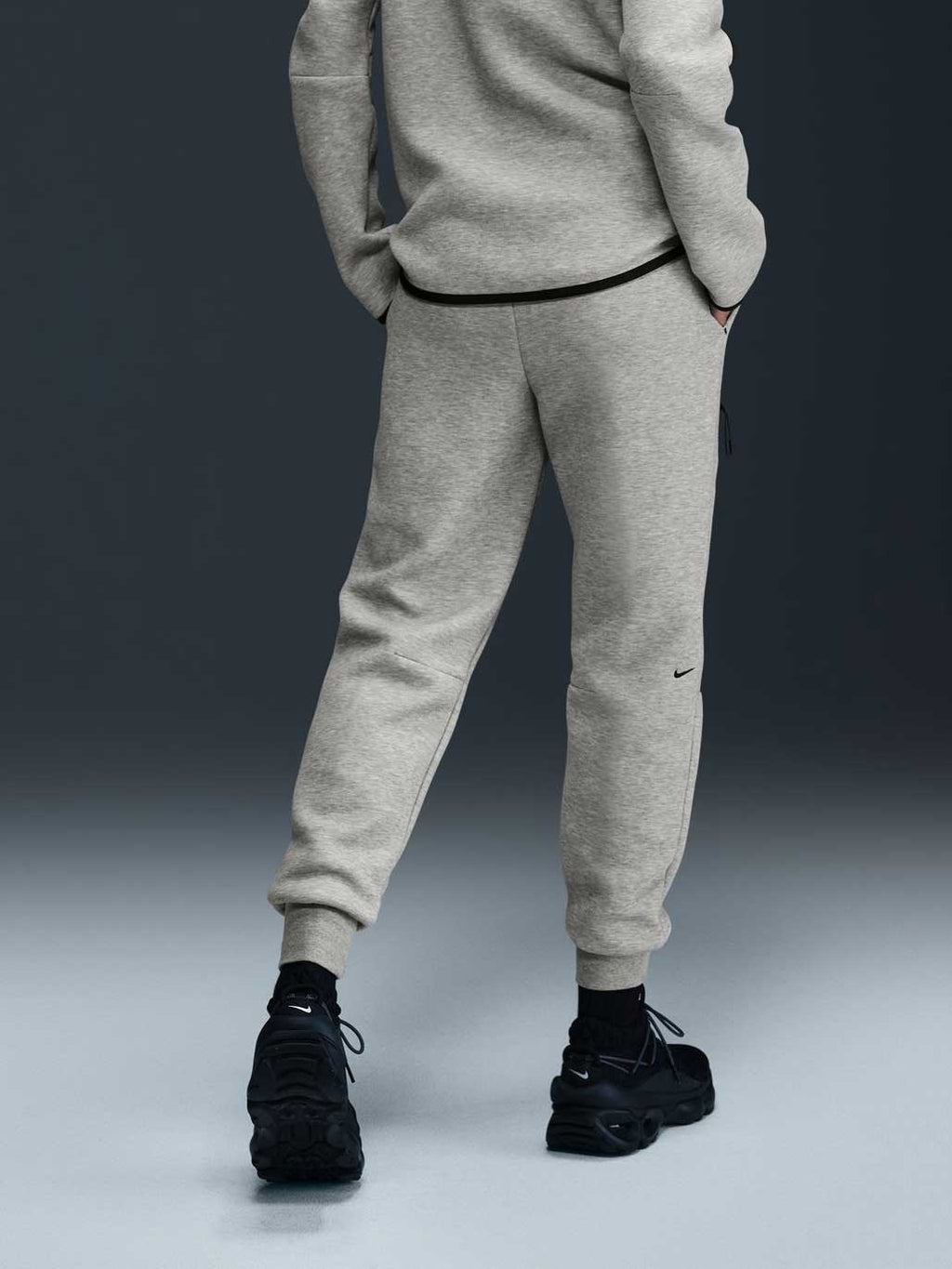 NIKE Спортно долнище W NSW TCH FLC MR JGGER 2