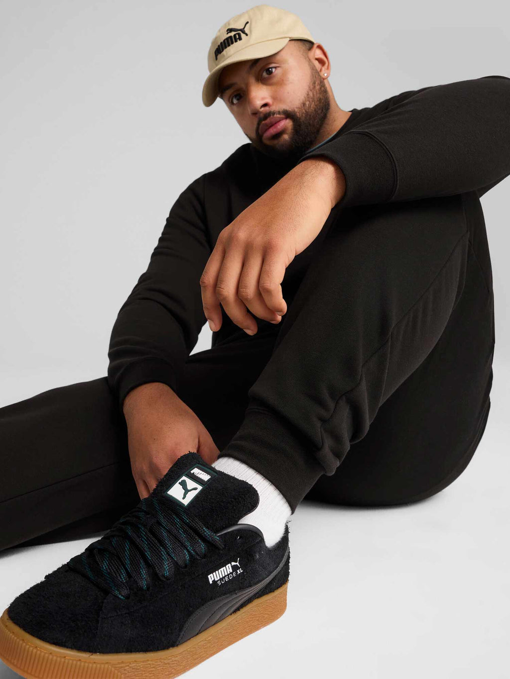 PUMA Спортно долнище ESS No. 1 Logo Sweatpants TR cl