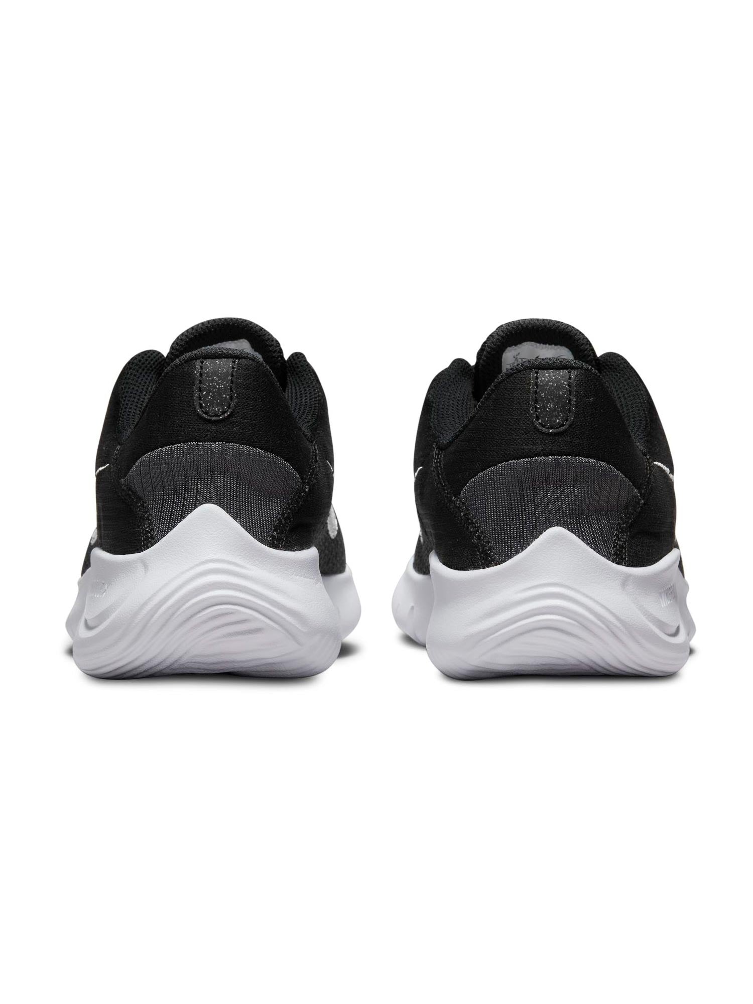 NIKE Обувки W FLEX EXPERIENCE RN 11 NN
