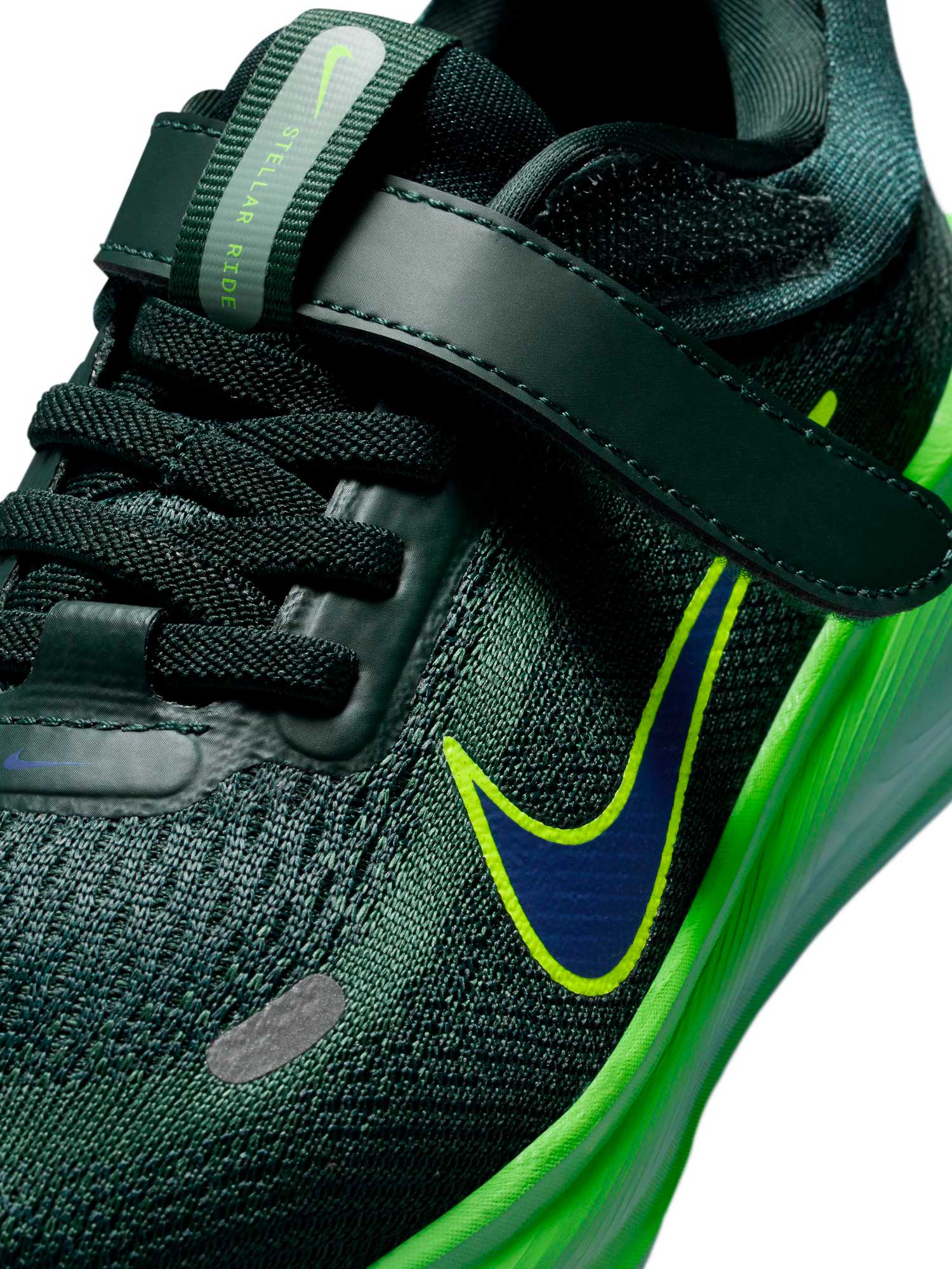 NIKE Обувки STELLAR RIDE (PSV)