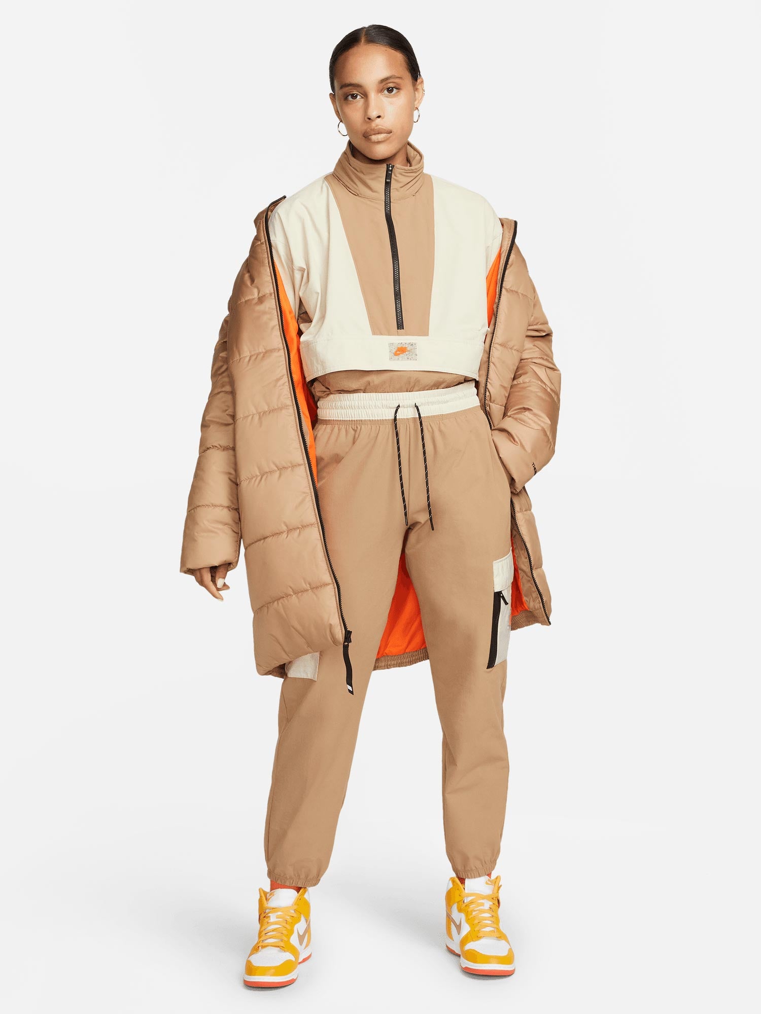 NIKE Спортно долнище W WVN CARGO SU
