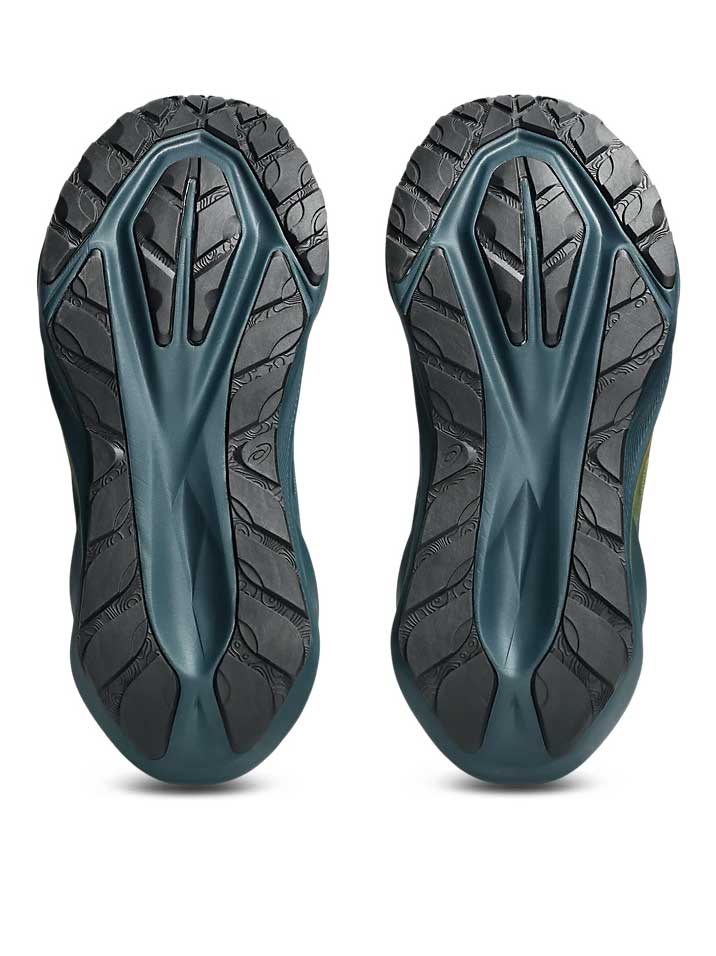 ASICS Обувки NOVABLAST 5 TR
