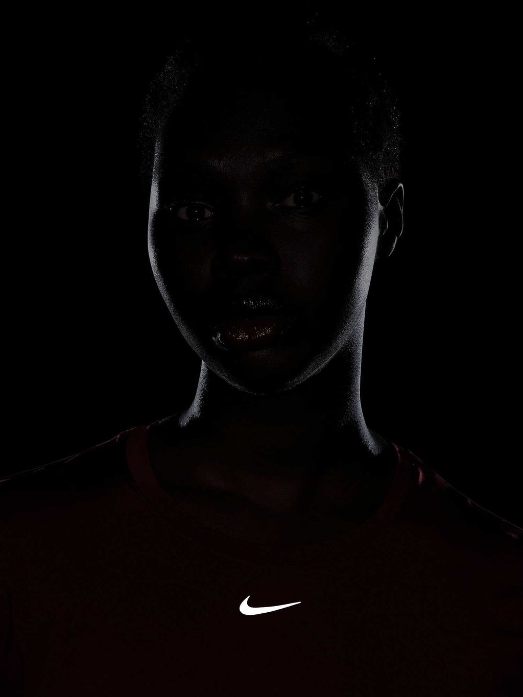 NIKE Тениска W NK ONE CLASSIC DF SS TOP