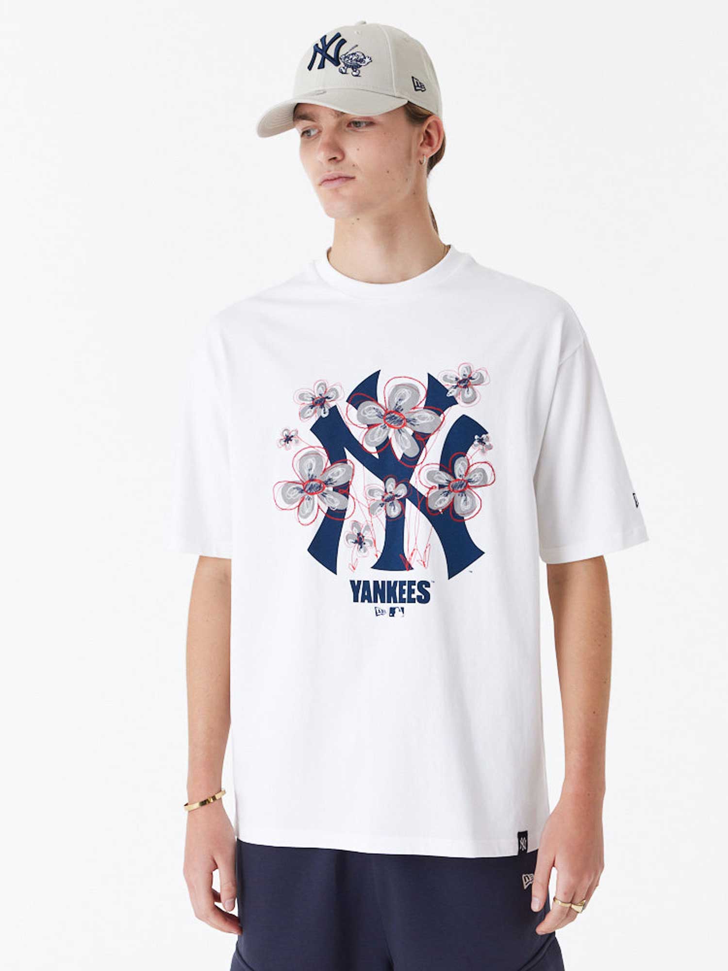 NEW ERA Тениска MLB FLORAL LOGO OS TEE NEYYAN