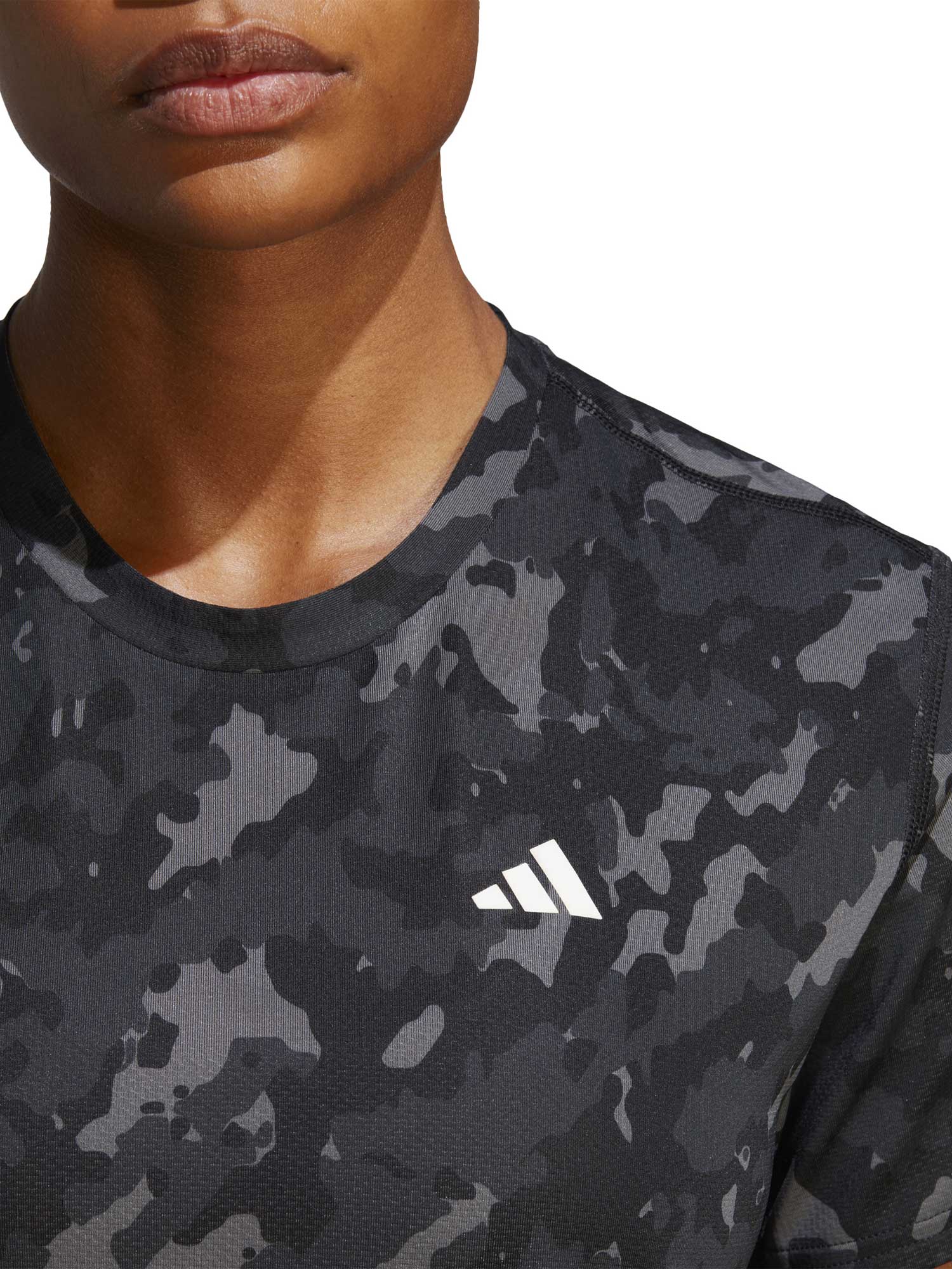 ADIDAS PERFORMANCE Тениска Own the Run Camo Running