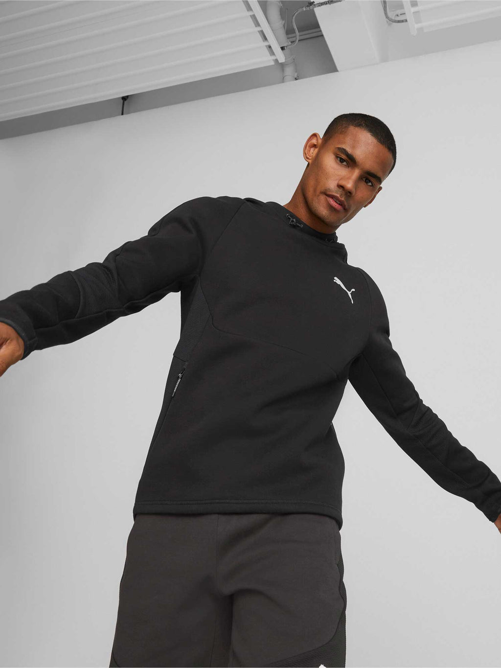 PUMA Суитшърт EVOSTRIPE