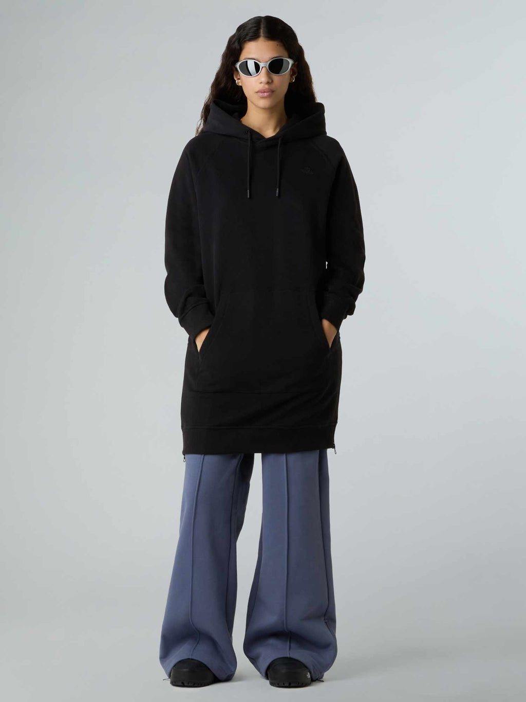 THE NORTH FACE Рокля W RELAXED HOODED DRESS