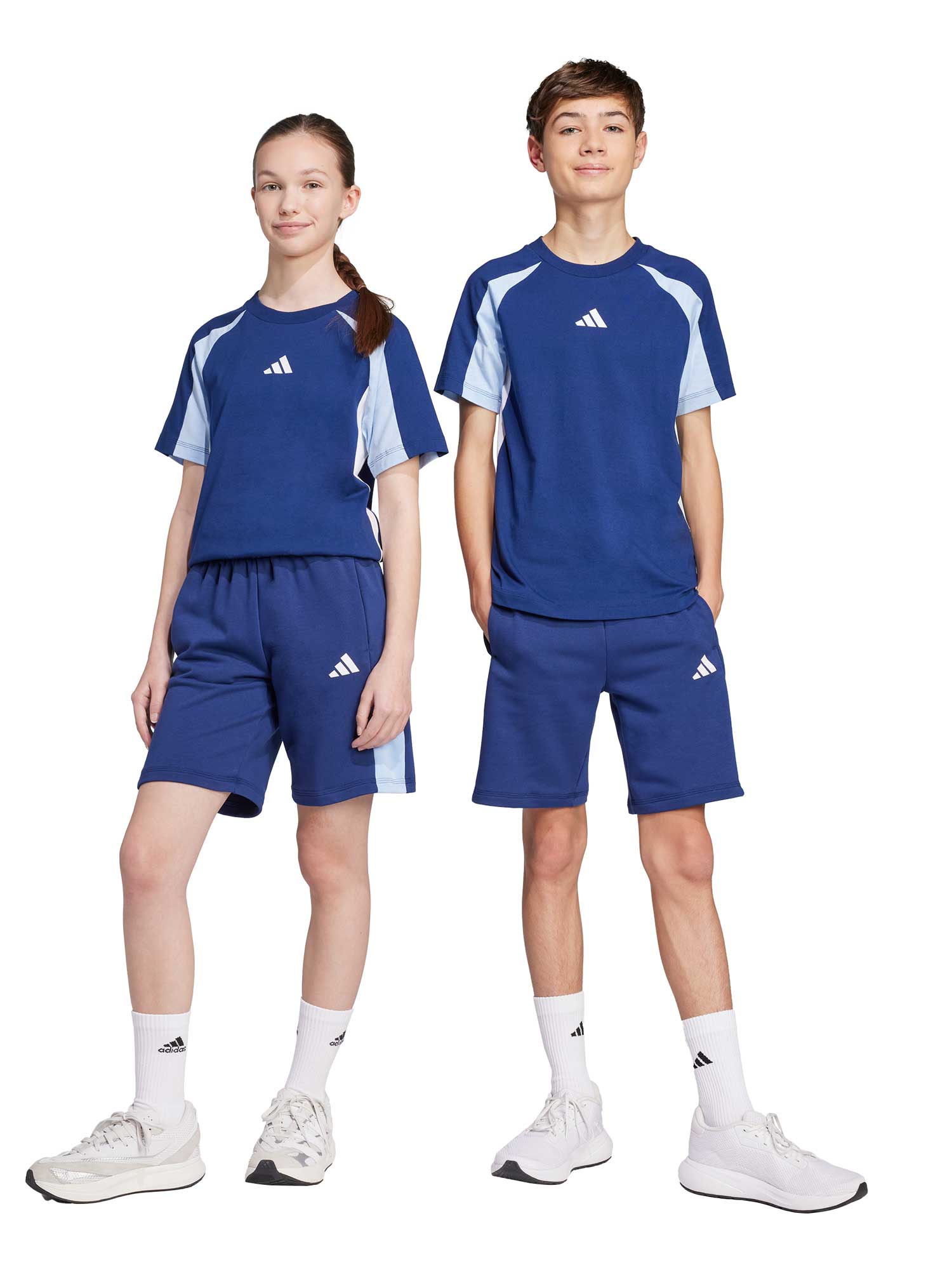 ADIDAS SPORTSWEAR Къси панталони Seasonal Essentials Colorblock