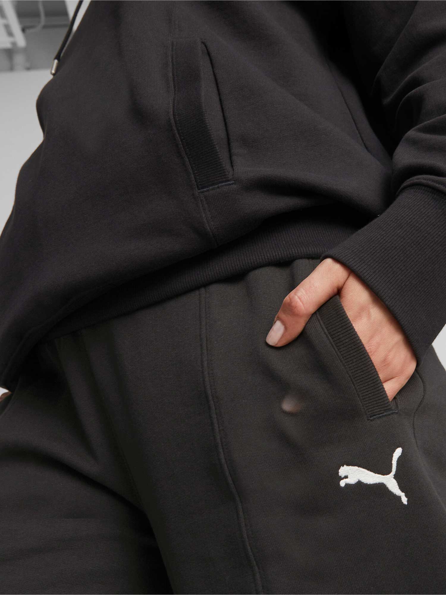 PUMA Спортно долнище HER High-Waist TR