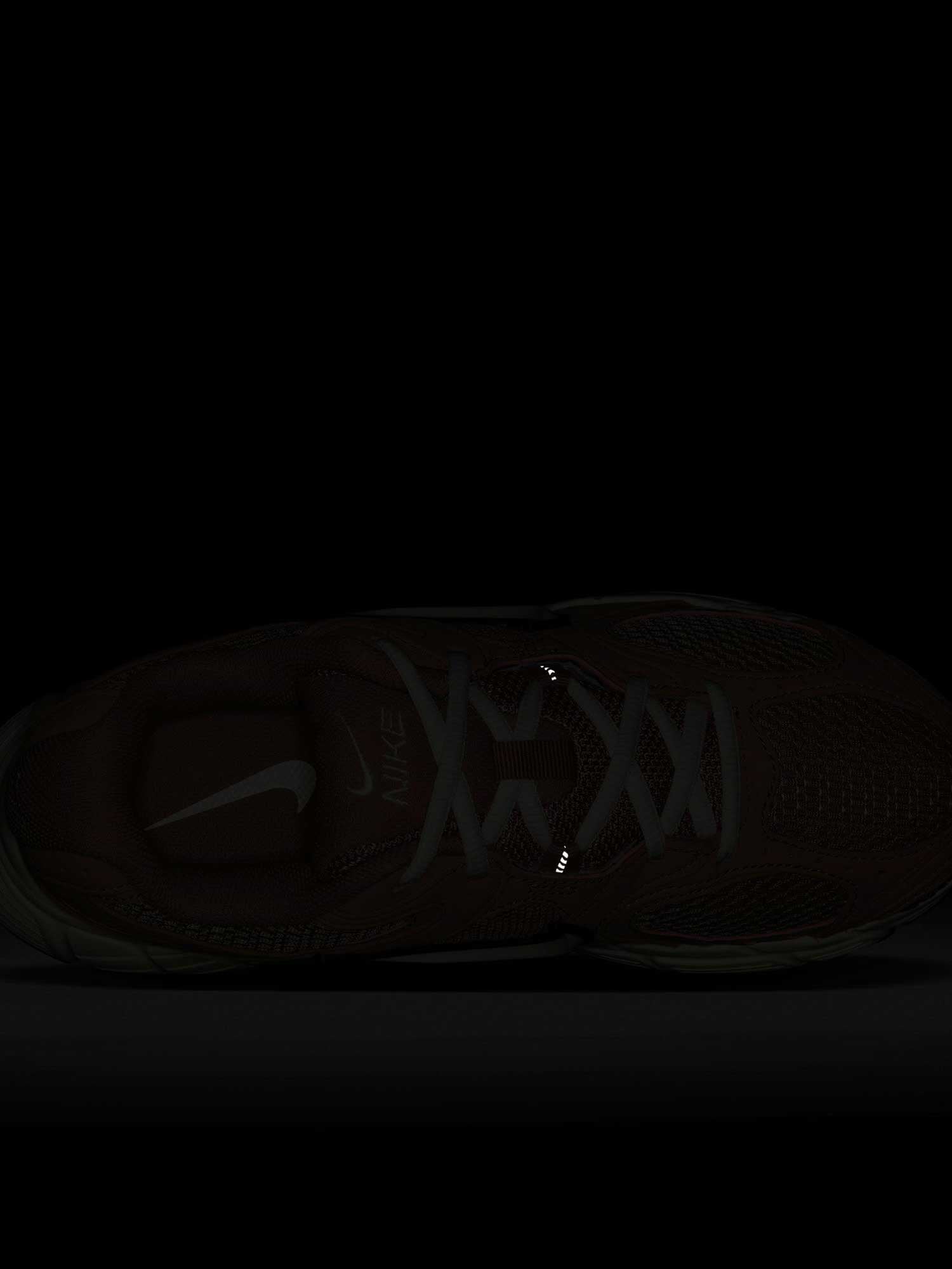 NIKE Обувки W V5 RNR