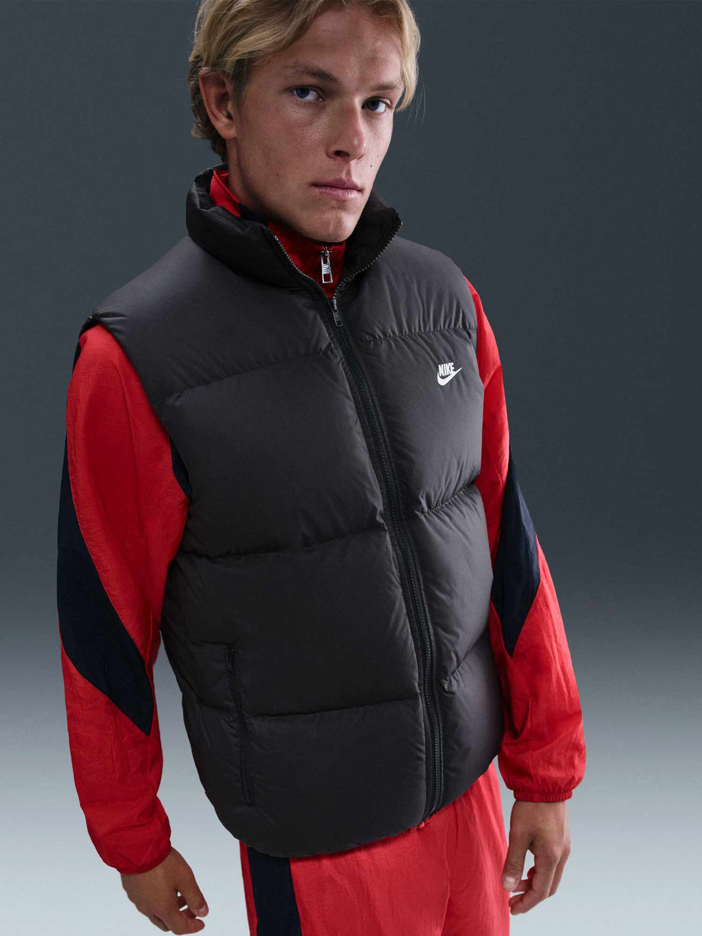 NIKE Елек M NK TF CLUB PUFFER VEST 650