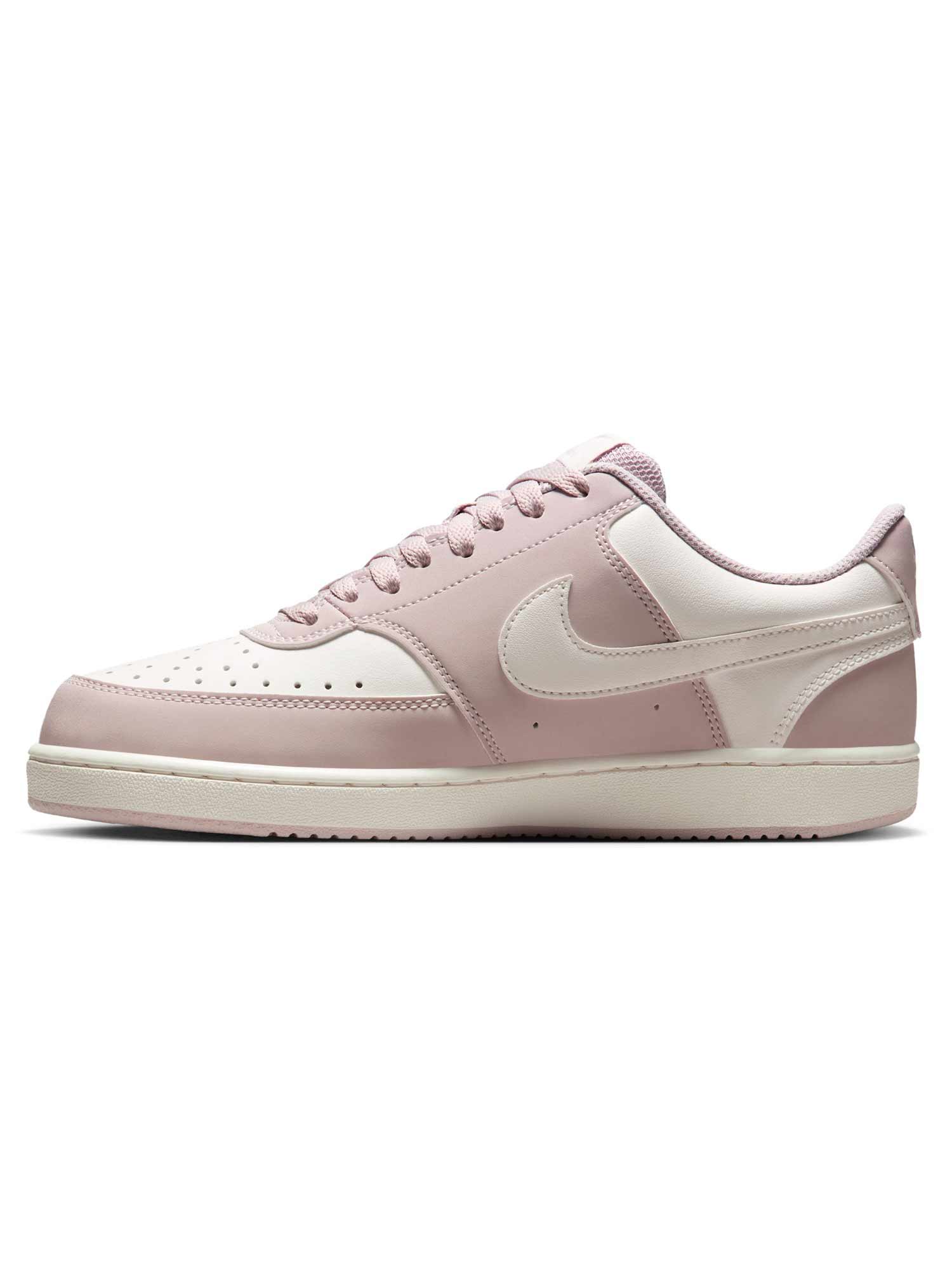 NIKE Обувки W COURT VISION LO P NBK