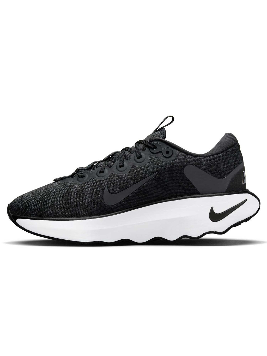 NIKE Обувки MOTIVA