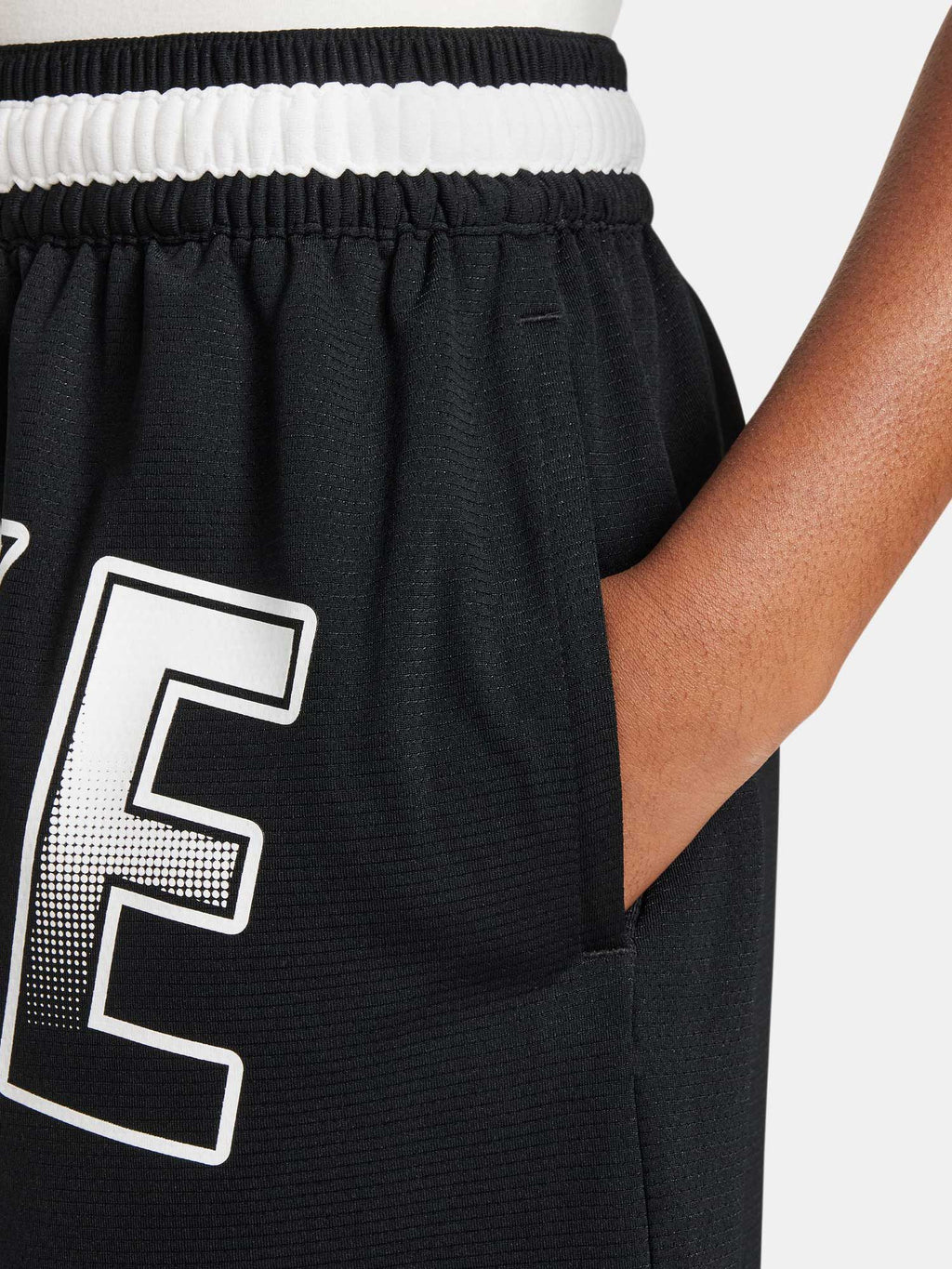 NIKE Къси панталони K NK C.O.B. DF DNA SHORT