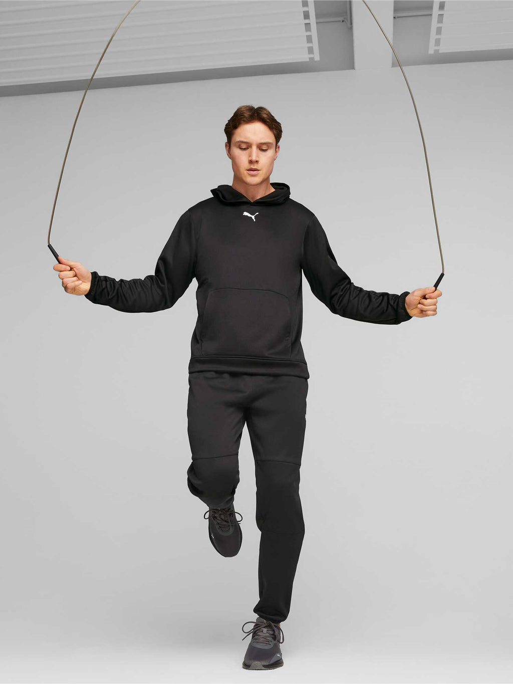 PUMA Спортно долнище PERFORMANCE ESSENTIAL PWRFLEECE